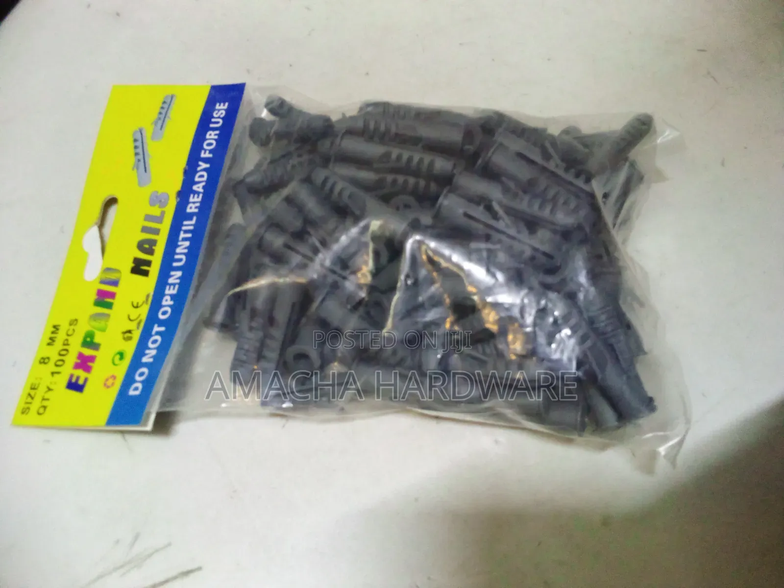 Durable 8 Mm Wall Plugs (100 Pieces)
