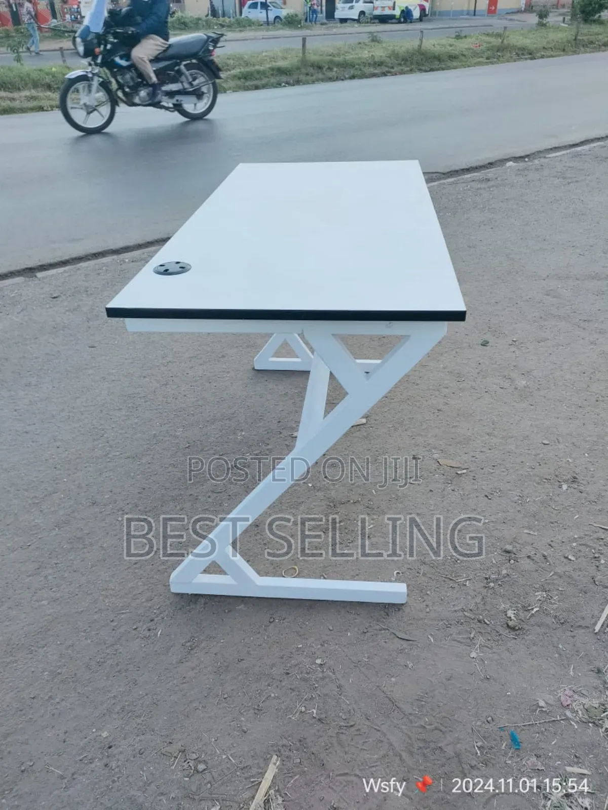 Modernized 1.2m All White Metallic Office Desk
