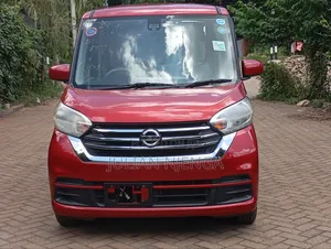 Nissan Dayz Roox 2017 Red
