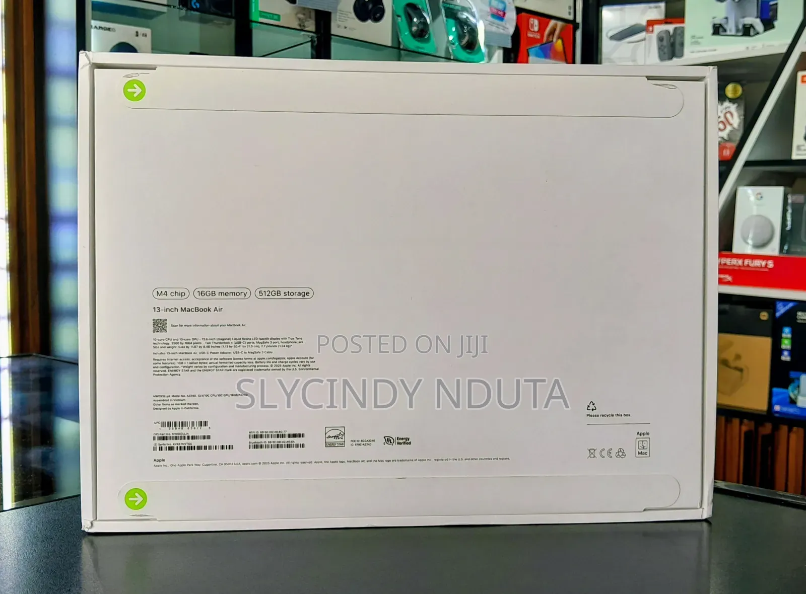 New Laptop Apple MacBook Air 2025 M4 13-inch 16GB Apple M4 SSD 512GB