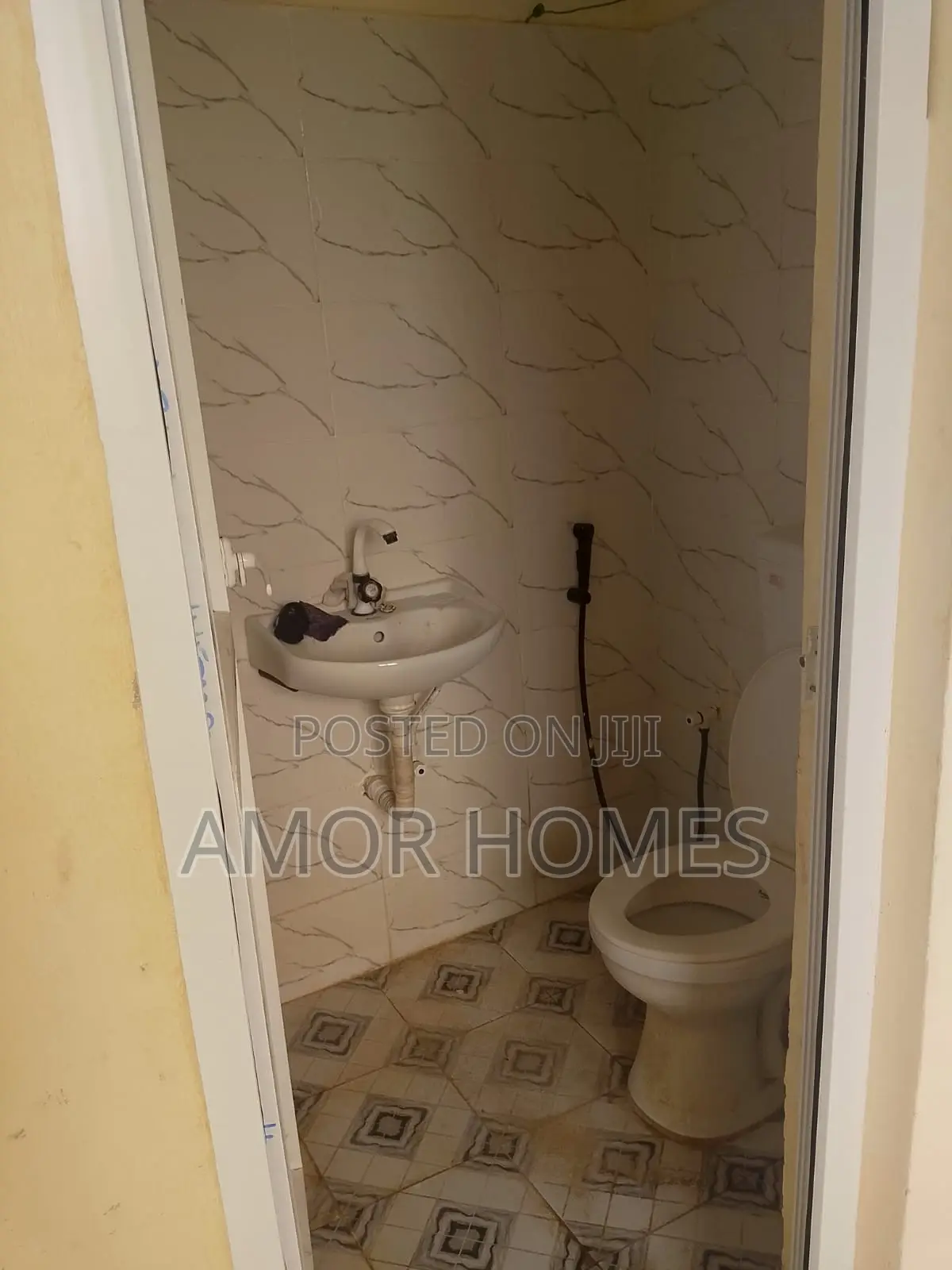 1bdrm Bedsitter in Utange-Wema Centre for rent