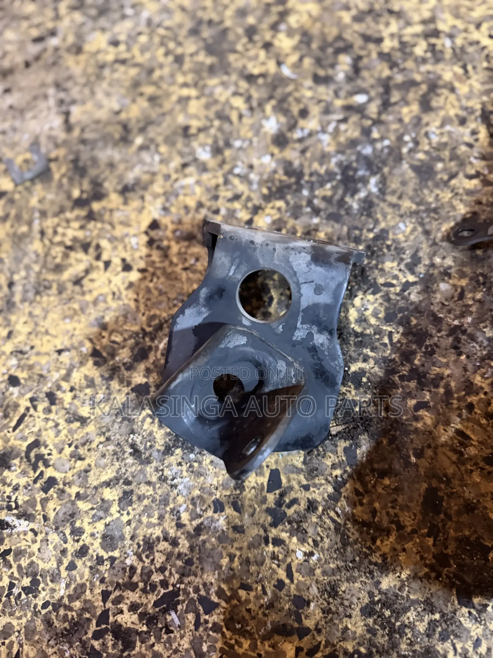 Rear Clamp For Harrier