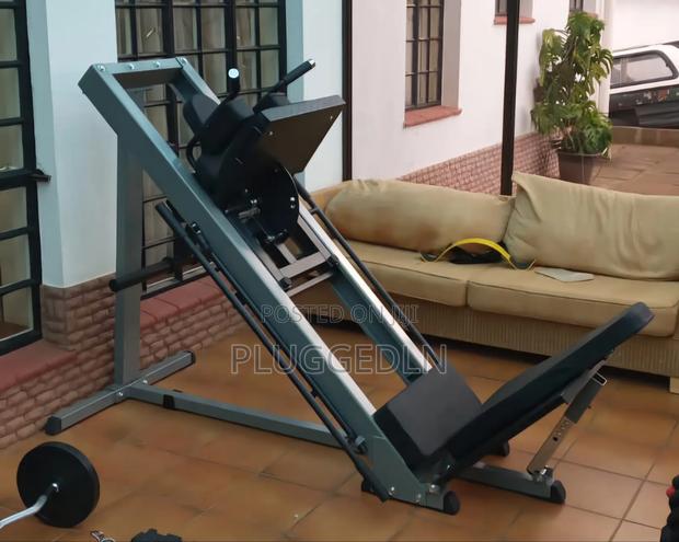 Body Solid Leg Press With a Hack Squat Machine - main view
