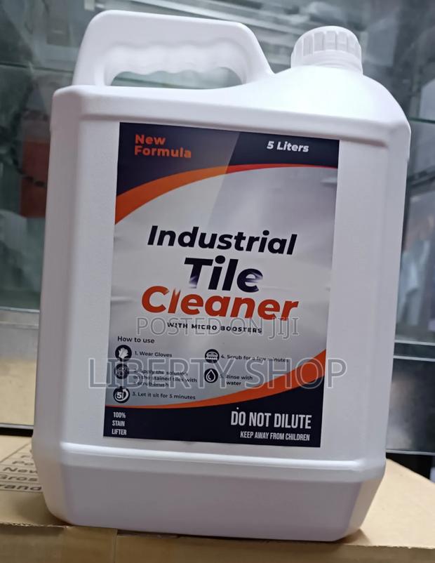 Cleaning Floor and Tiles Cleaner