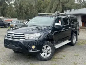 Toyota Hilux SR5+ 4x4 2018 Black