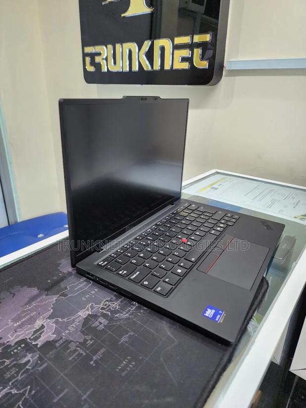 New Laptop Lenovo ThinkPad X1 Carbon 32GB Intel SSD 1T - thumbnail 3