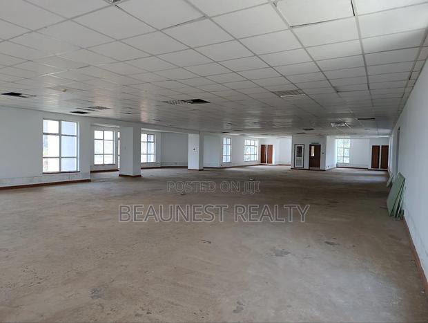 5000 SQFT Office