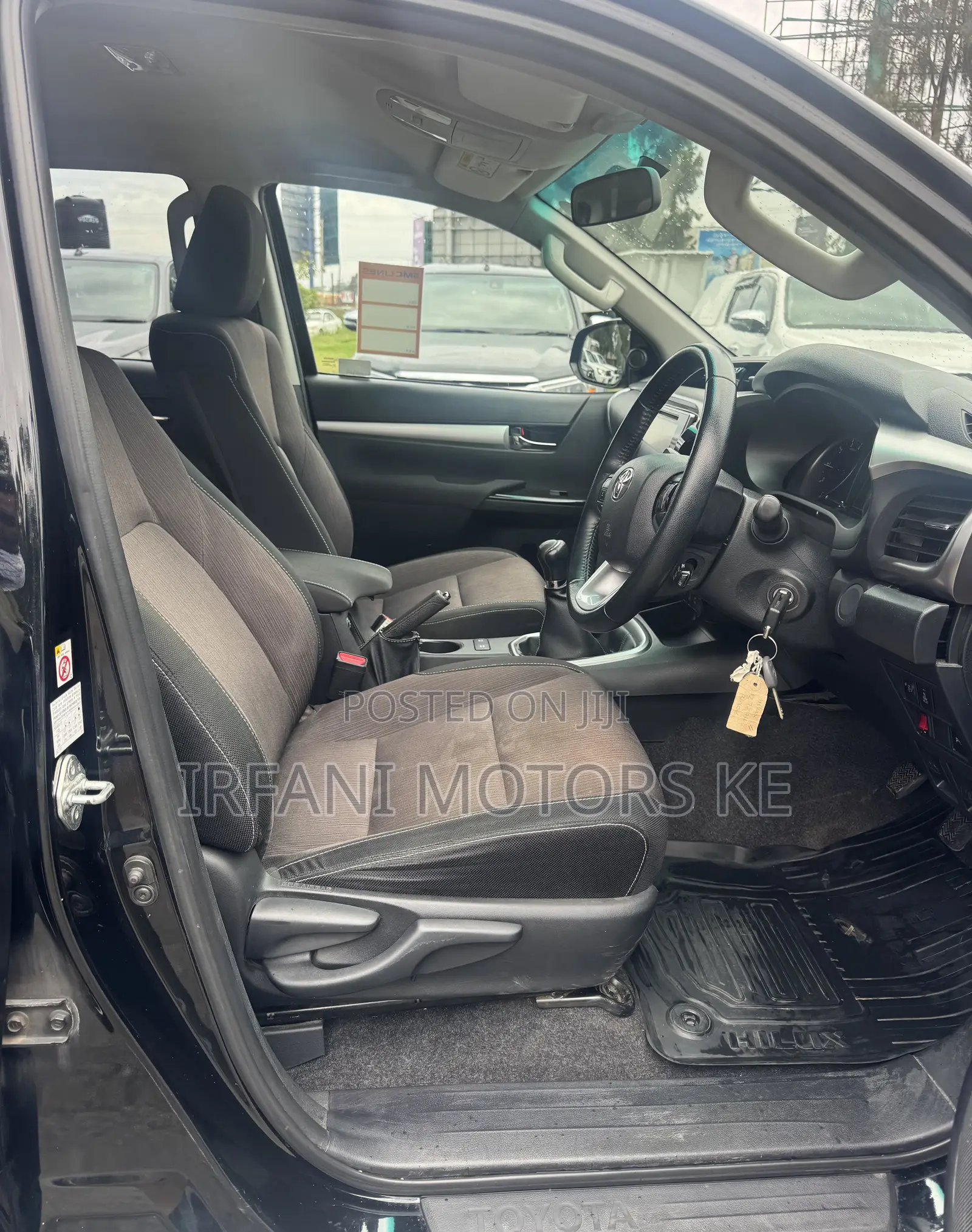 Toyota Hilux SR5+ 4x4 2018 Black