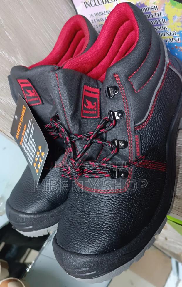 Safety Boots Quality Safety Boots.. - main view