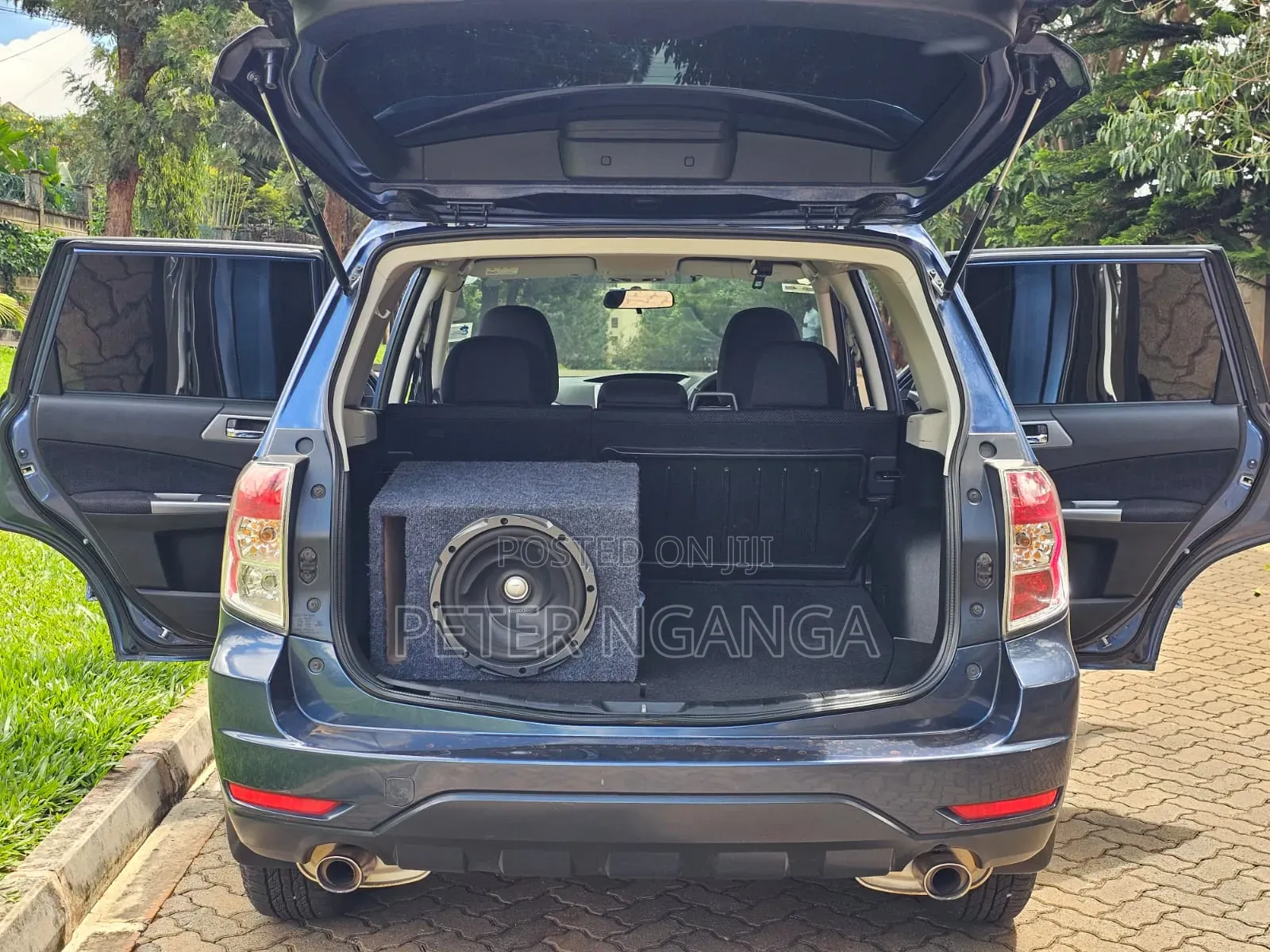 Subaru Forester 2011 Blue
