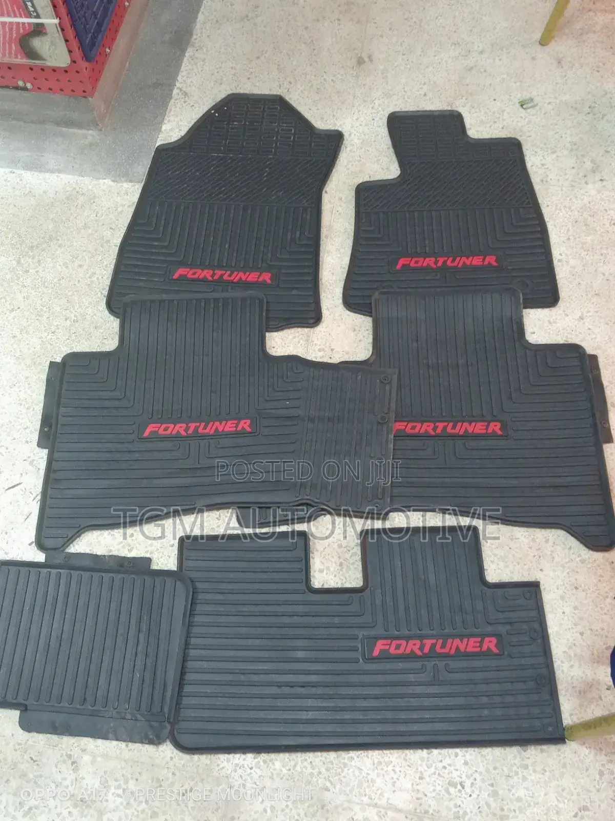 Branded Floor Mats for Fortuner