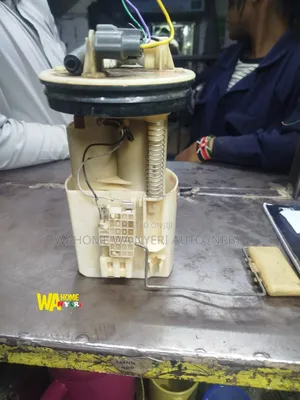 Fuel Pump For Wingroad 2006 (Mr18)