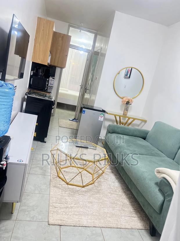 The Gate Away- Furnished One Bedroom Airbnb