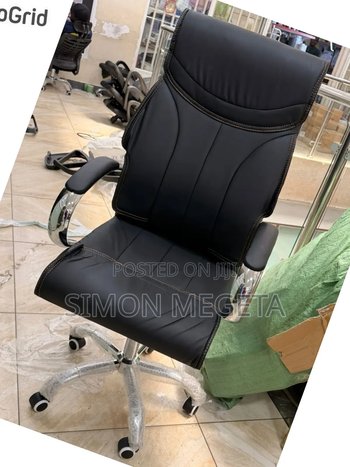 New Ergonomic Executive Leather Chair High Back Padded Armrest