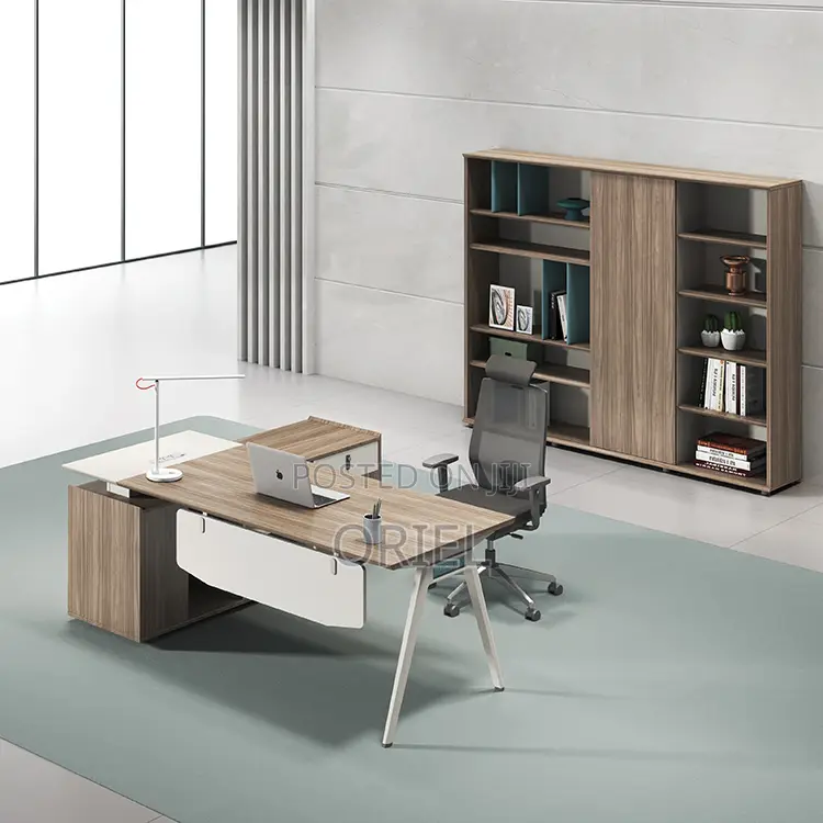 Office Desk : 1800mm Wooden Executive Office Manager Desk