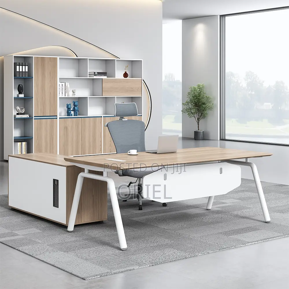 Office Desk : 1800mm Wooden Executive Office Manager Desk