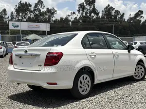 Toyota Axio 1.5 Hybrid 2WD 2019 White