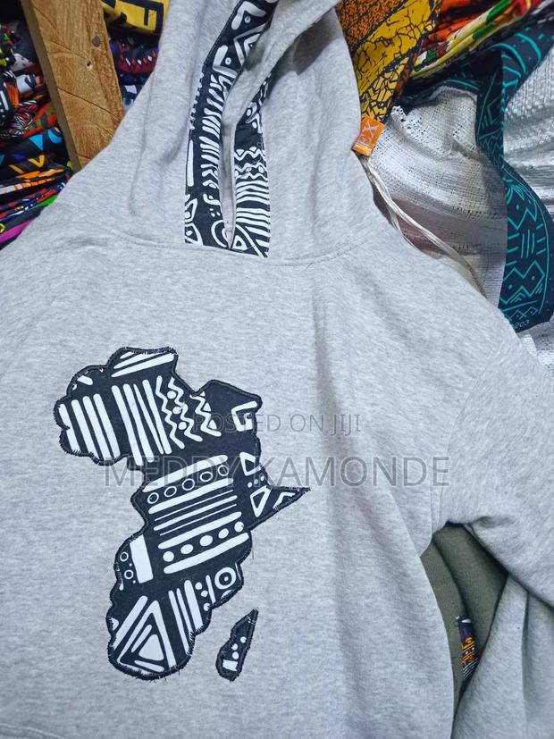 Hoodie Hoodie - thumbnail 3