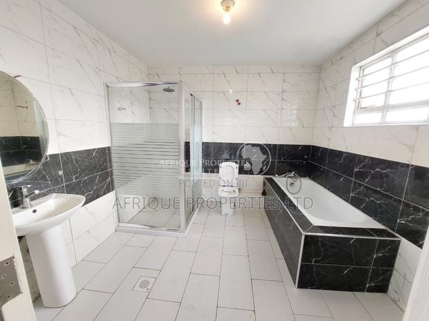 5bdrm Villa in Ruiru Bypass, Kamakis for rent - thumbnail 11