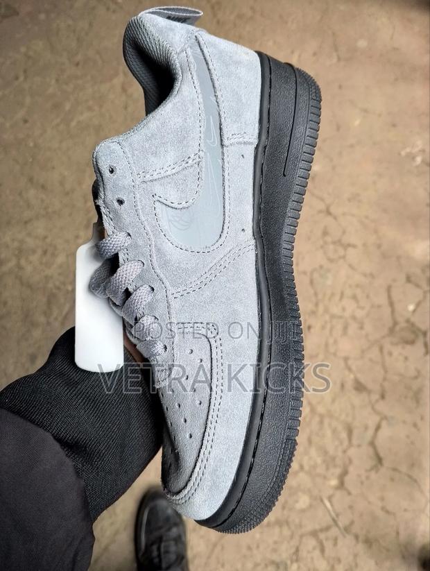 Airforce One Customized Gray - thumbnail 2