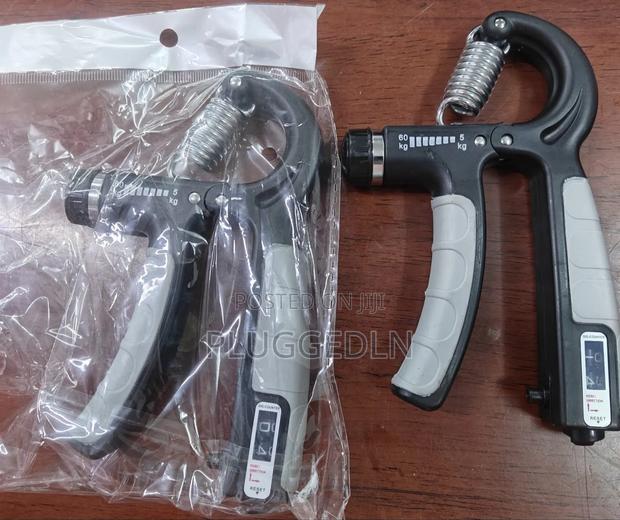 Adjustable Hand Grip Strengthener .