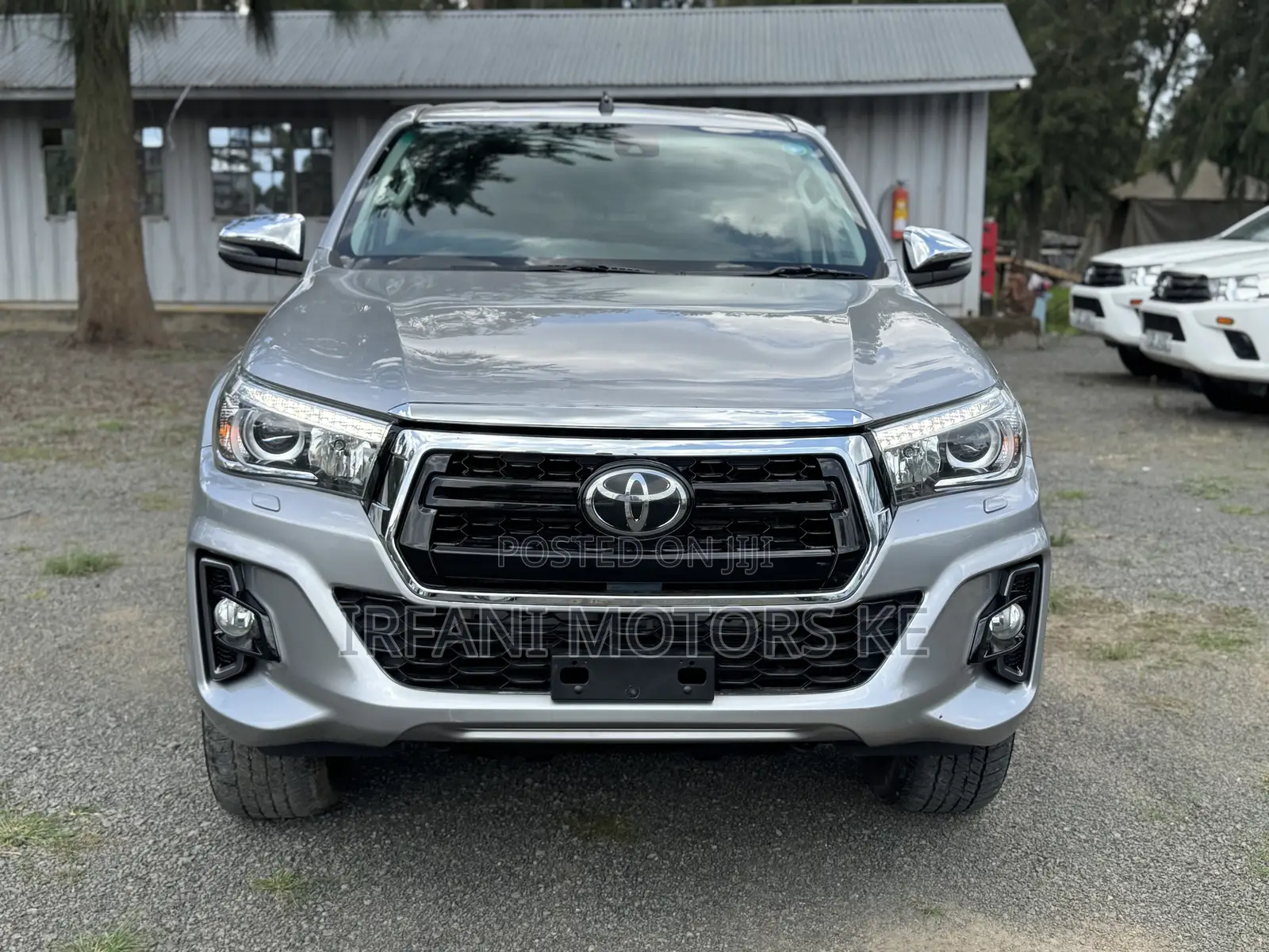 Toyota Hilux Revo Double Cab Deisel 2.4 AWD 2019 Silver