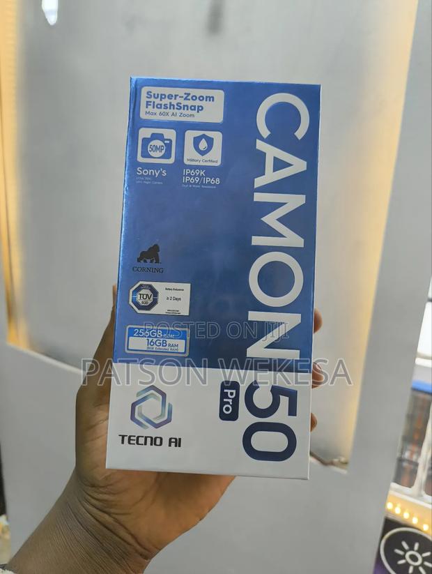 New Tecno Camon 50 Pro 256 GB Silver - thumbnail 3