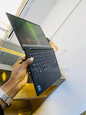 Laptop Lenovo ThinkPad X1 Carbon 16GB Intel Core i7 SSD 512GB