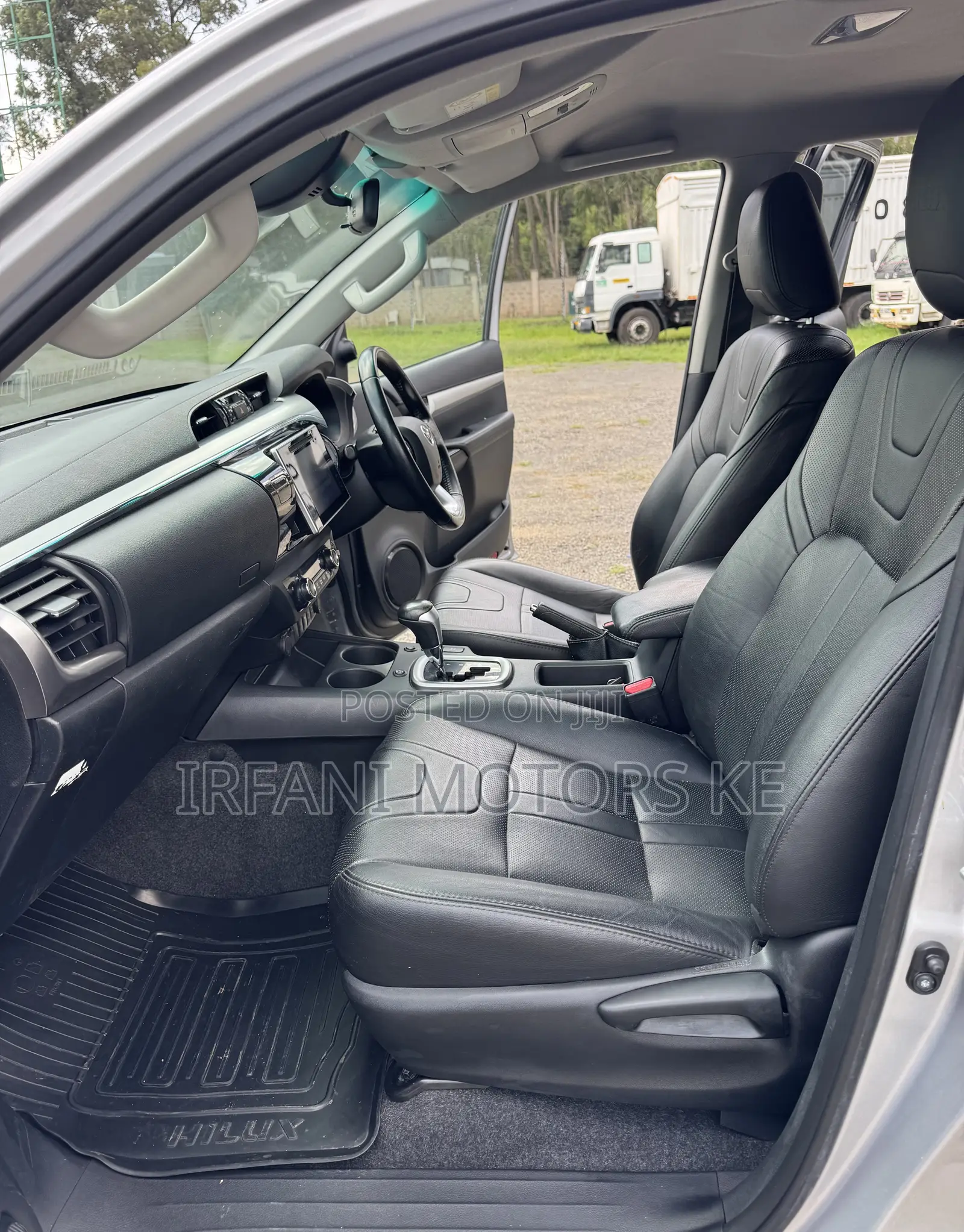Toyota Hilux Revo Double Cab Deisel 2.4 AWD 2019 Silver