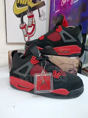 Jordan 4 Retro Red Thunder