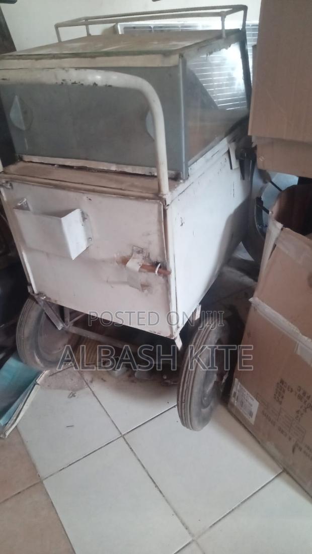 Smokeymayai Trolley - thumbnail 3