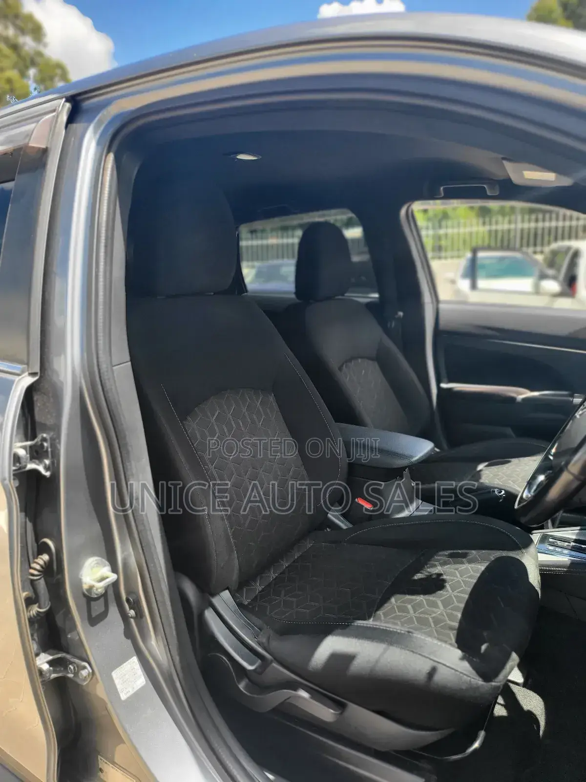 Mitsubishi RVR 2019 Gray