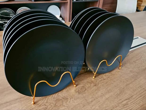 6 Pieces High Quality Black Dinner