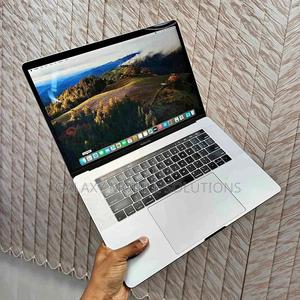 Laptop Apple MacBook Pro 2019 16GB Intel Core i7 SSD 256GB
