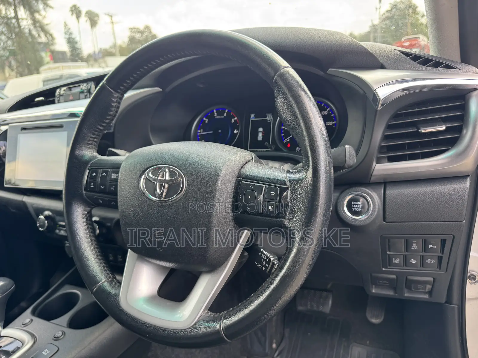 Toyota Hilux Revo Double Cab Deisel 2.4 AWD 2019 Silver