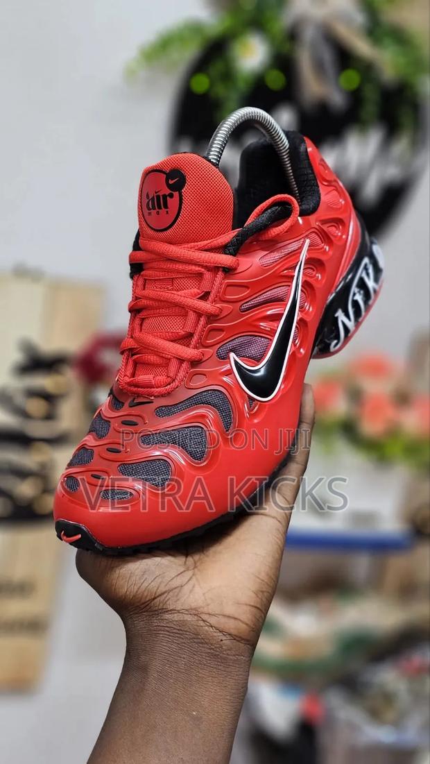 Nike Sneakers High Quality Available in Different Colors - thumbnail 3