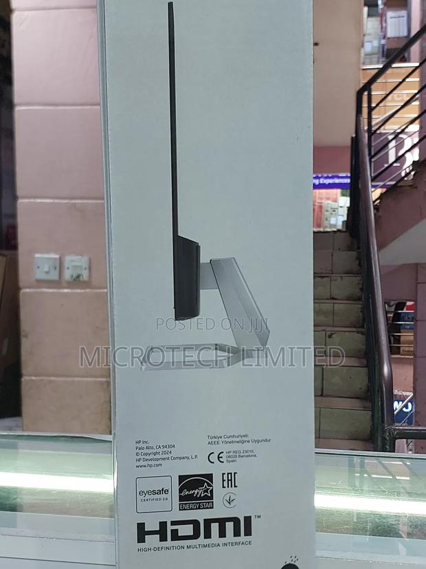 Hp 27 Inch Monitor - thumbnail 3