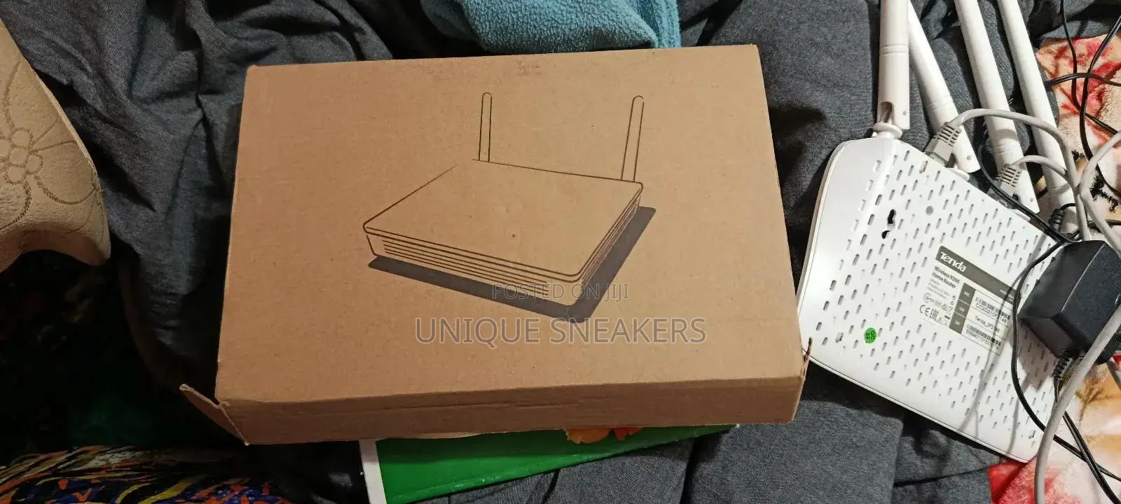 Tenda Router