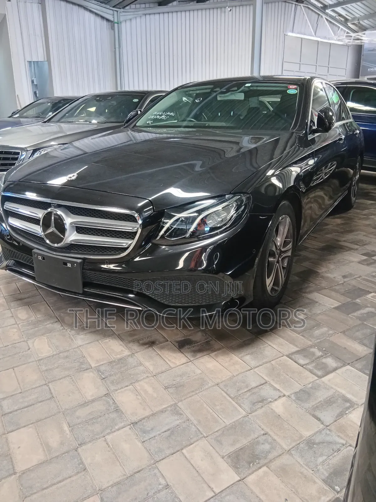 Mercedes-Benz E200 2019 Black