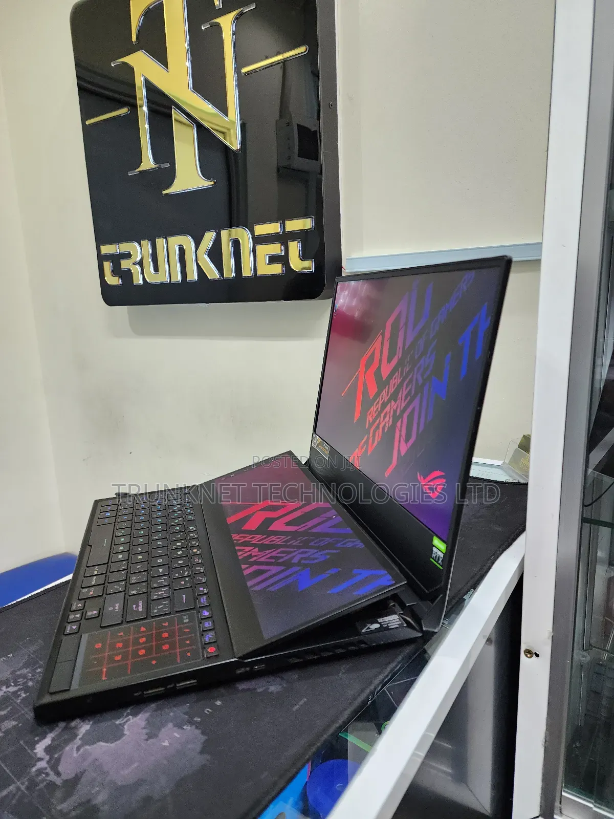 Laptop Asus ROG Zephyrus G15 32GB AMD Ryzen 9 SSD 1T