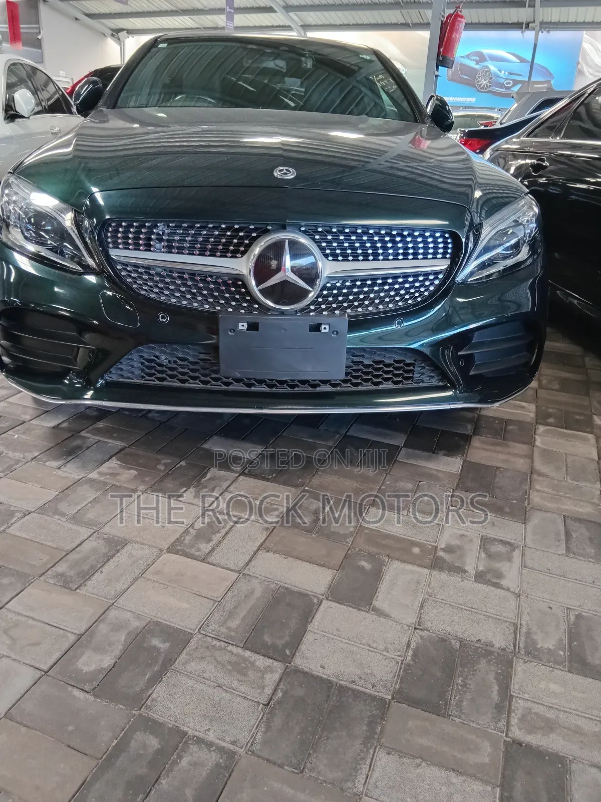 Mercedes-Benz C220 2019 Green