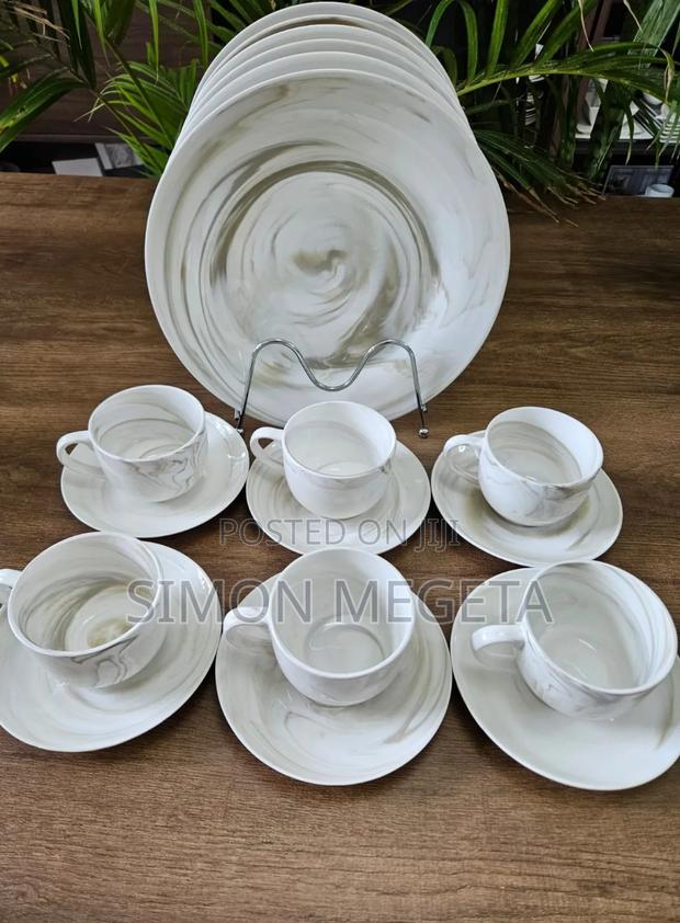 18 Pieces Ceramic Dinner Set Plate With Coffee Cup