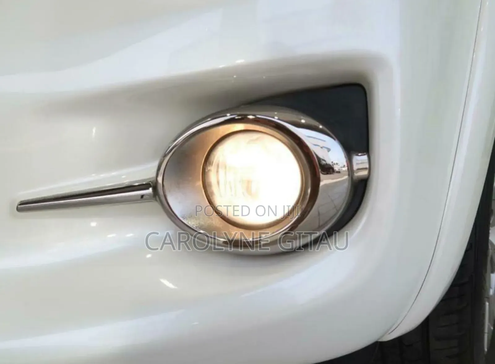Toyota Van Guard Fog Light Cover