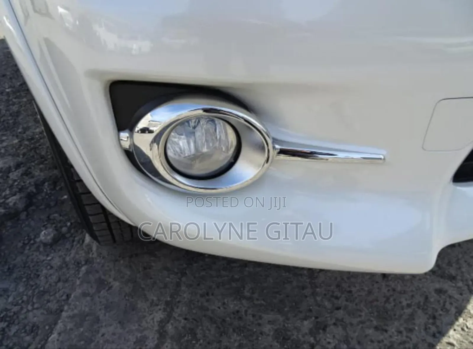 Toyota Van Guard Fog Light Cover