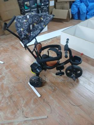 Three-Wheel Ride With Passenger Canopy - thumbnail 2