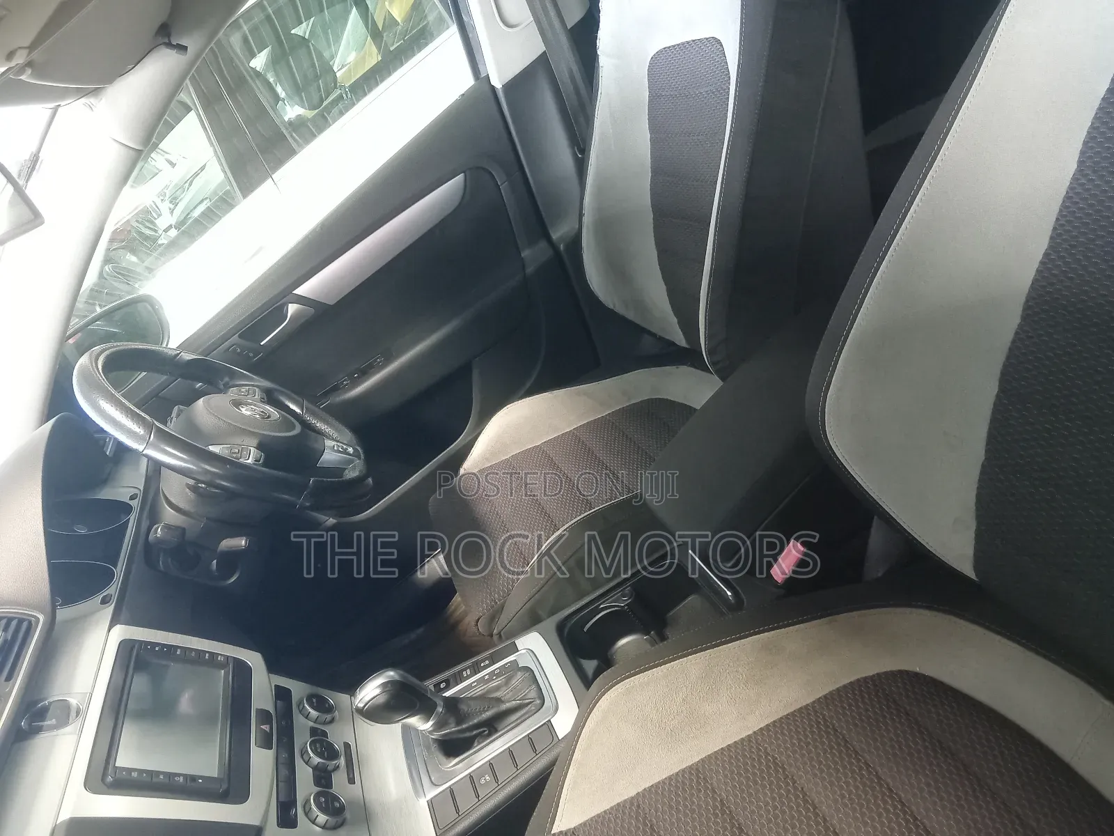 Volkswagen Passat 2015 Black