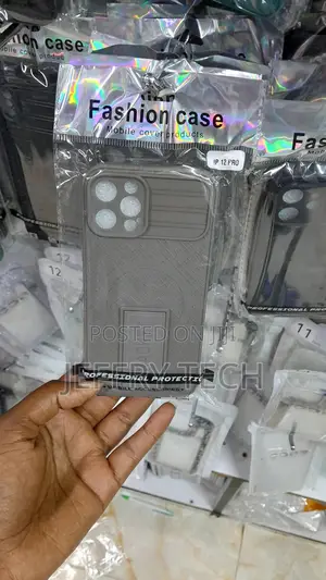 Reen iPhone 12 Pro Soft Silicone Design Ultra-Thin Shockproof Case