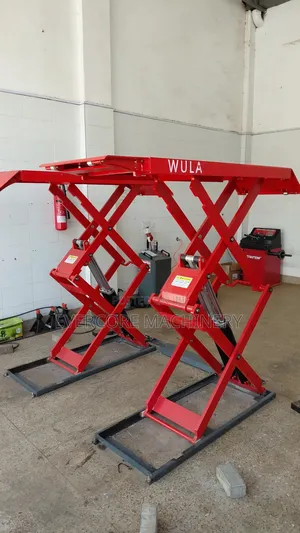 Commercial 4tonne Highrise Car Scissor Lift Machine.