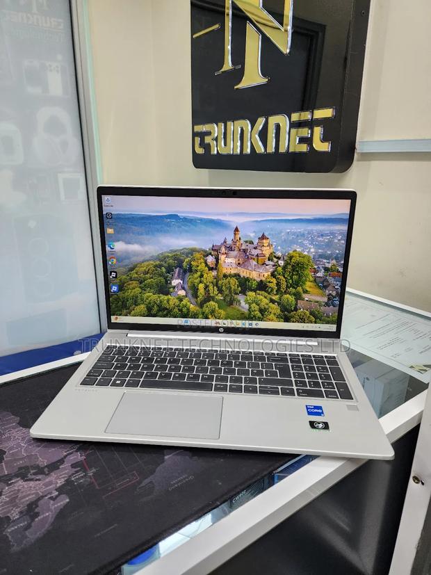 Laptop HP ProBook 450 G9 8GB Intel Core i5 SSD 256GB - thumbnail 2