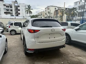 Mazda CX-5 2020 Off white